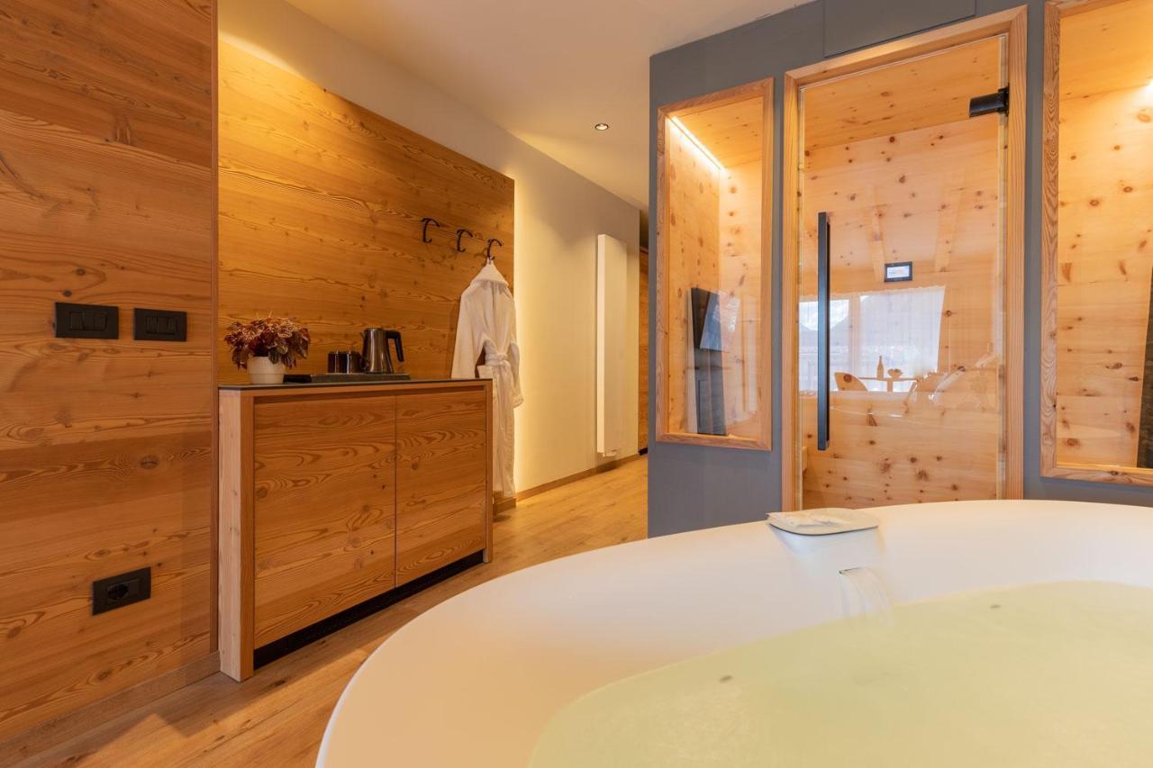 Hotel Alpi Кампителло-ди-Фасса Экстерьер фото