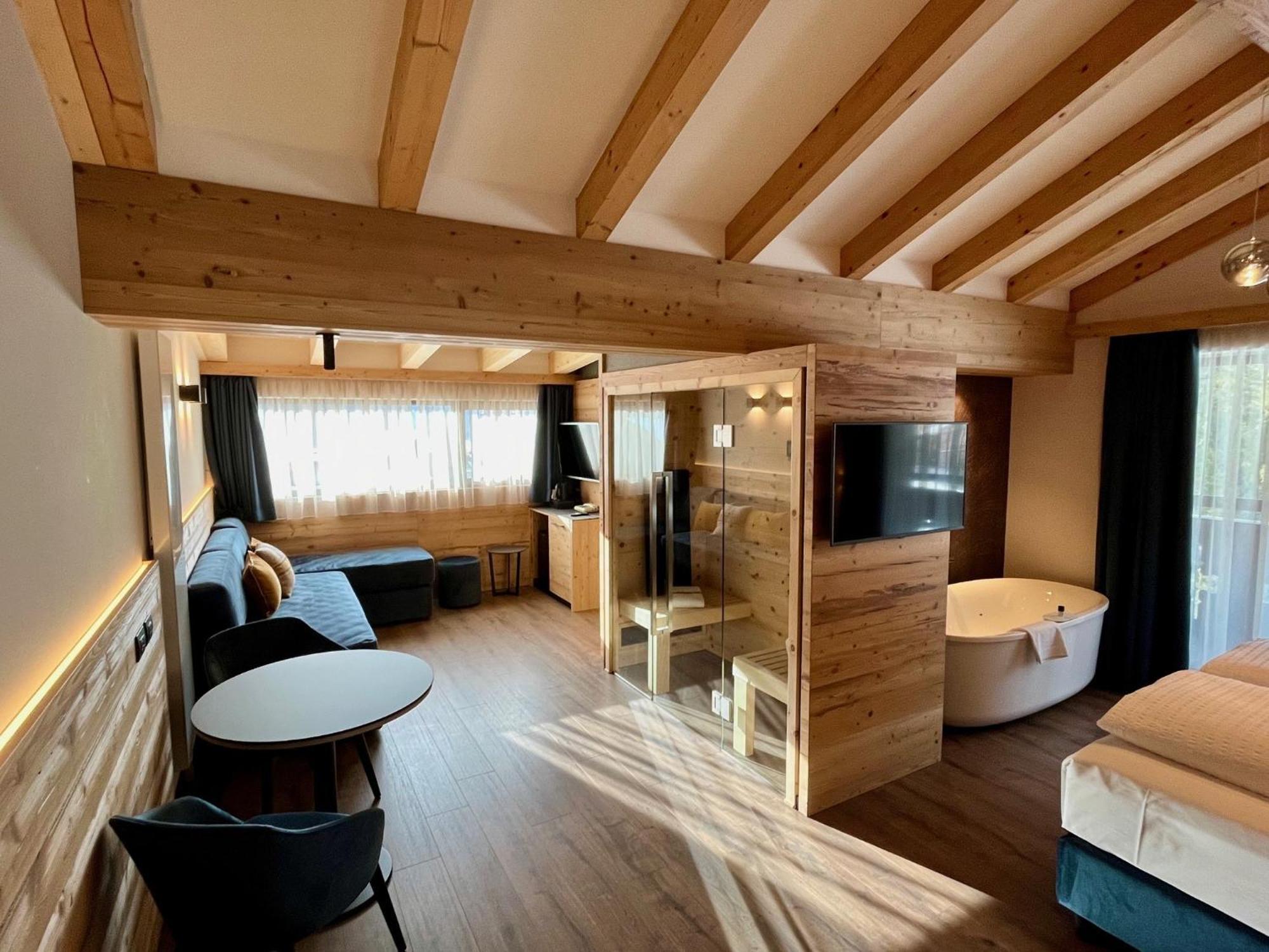 Hotel Alpi Кампителло-ди-Фасса Экстерьер фото